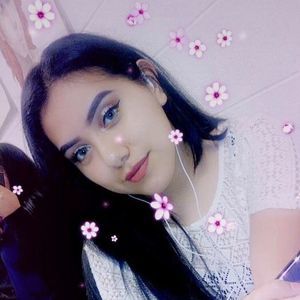 Meet your Posher, Anaid